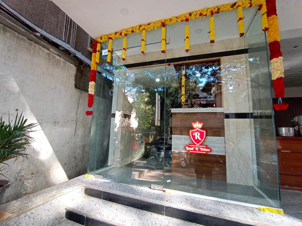 Royal N Deluxe Hotell Bangalore Exteriör bild